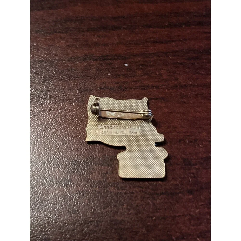 Vintage 1984 LA Olympics Coca Cola‎ Sam Eagle Czechoslovakia Flag Lapel Pin